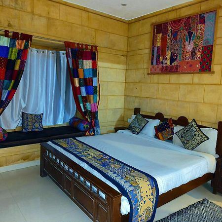 Hotel Heritage Haveli Jaisalmer Esterno foto