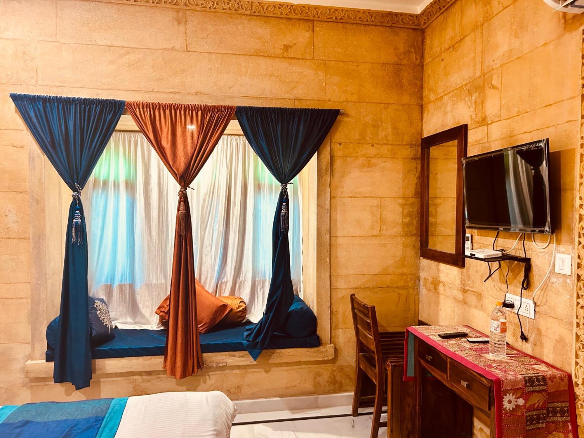 Hotel Heritage Haveli Jaisalmer Esterno foto
